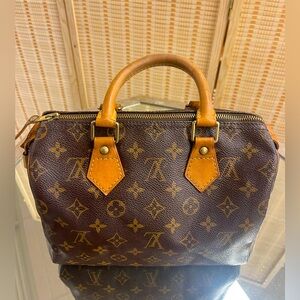 LV Speedy 25